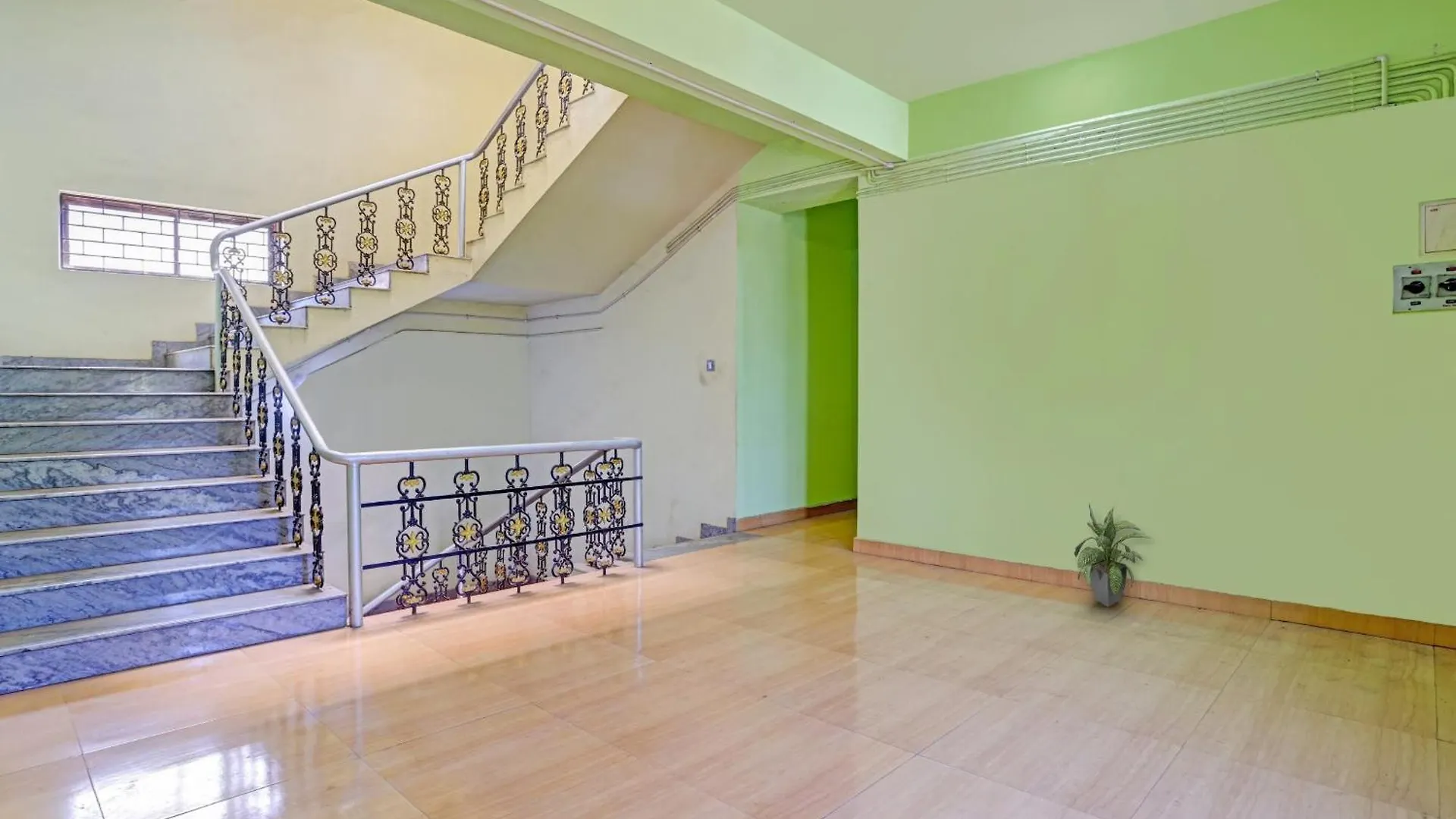 Hotel O Suby Plaza Tamarakulam