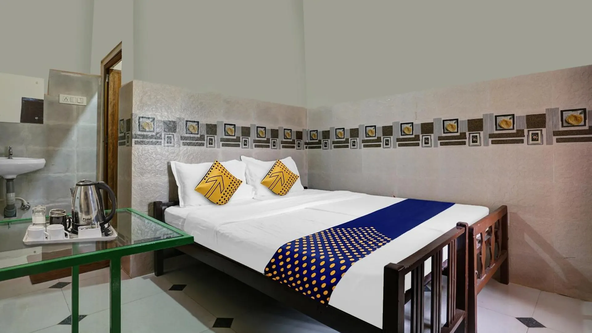 Hotel O Suby Plaza Tamarakulam 3*,