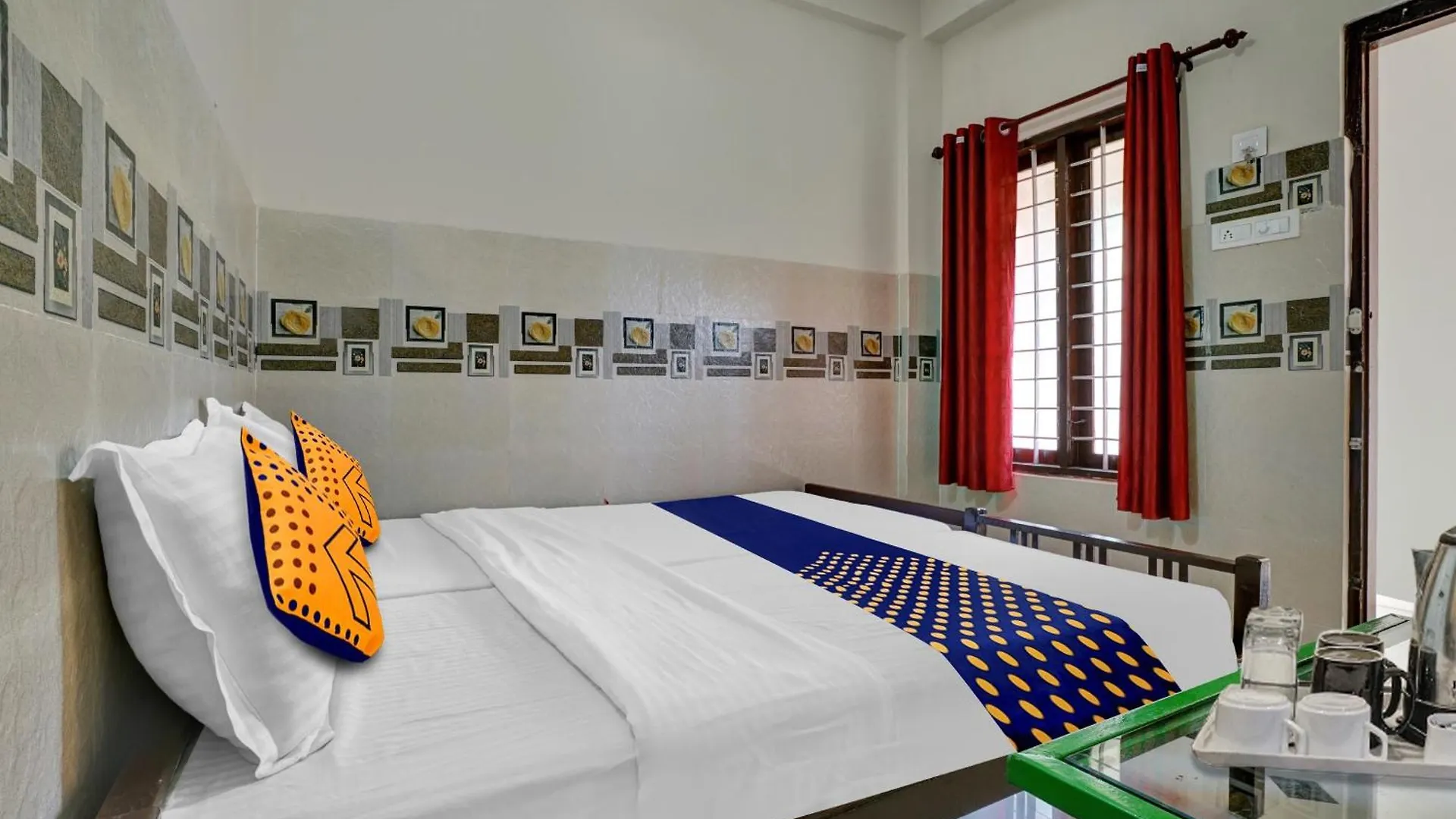 Hotel O Suby Plaza Tamarakulam